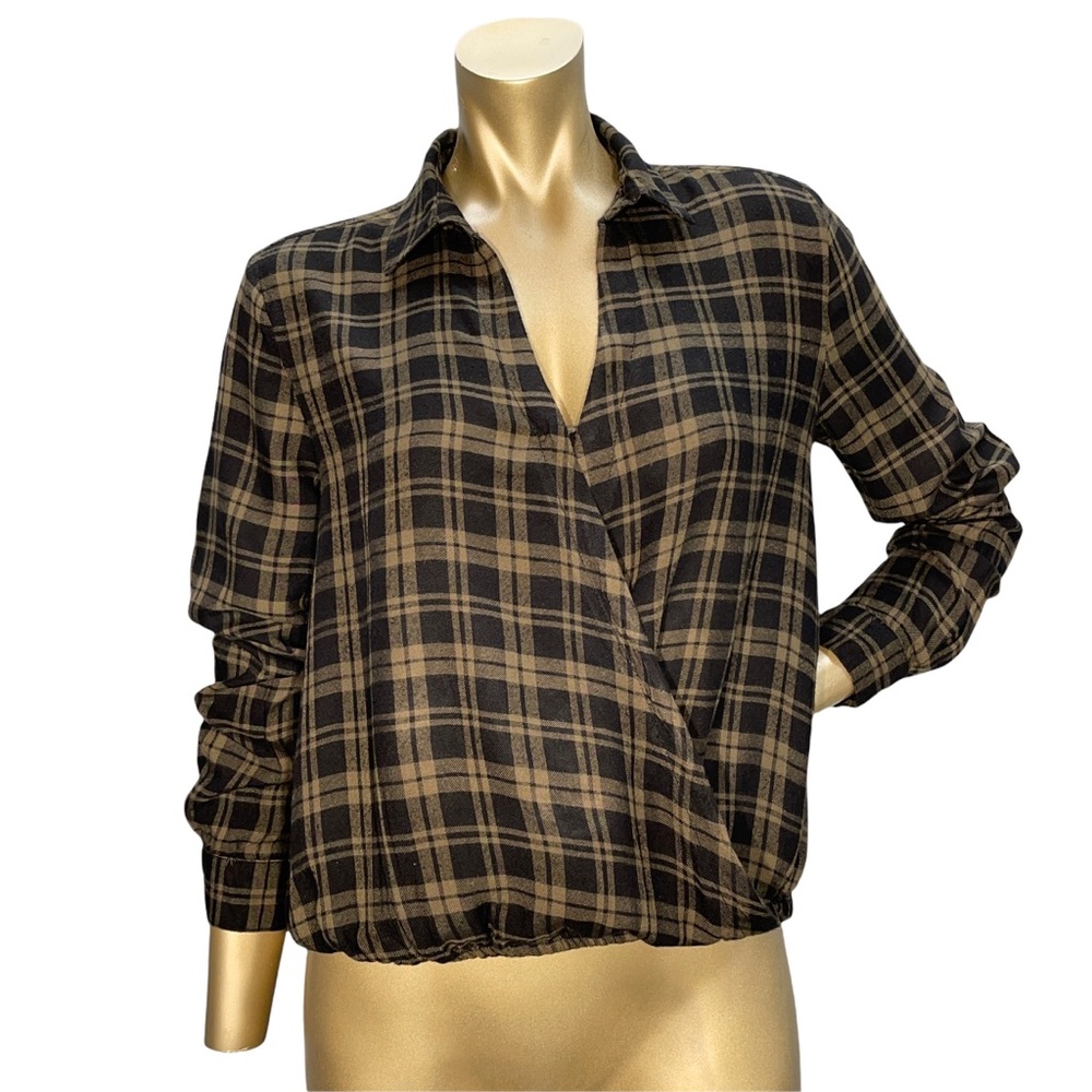 beachlunchlounge, Plaid Surplice Top, Long Sleeve Hi Low, Small